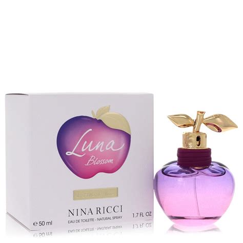 nina ricci perfume luna blossom.